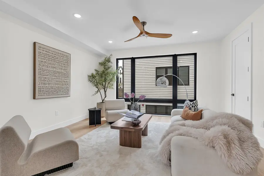 82 PAMRAPO AVE #3, Jersey City, NJ 07305 - #2