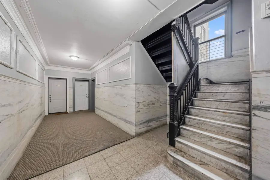 2700 KENNEDY BLVD #102, Jersey City, NJ 07306 - #2
