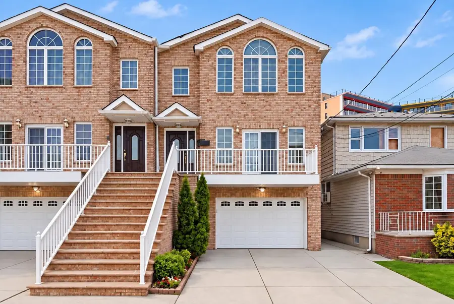 525 AVENUE A, Bayonne, NJ 07002 - #2
