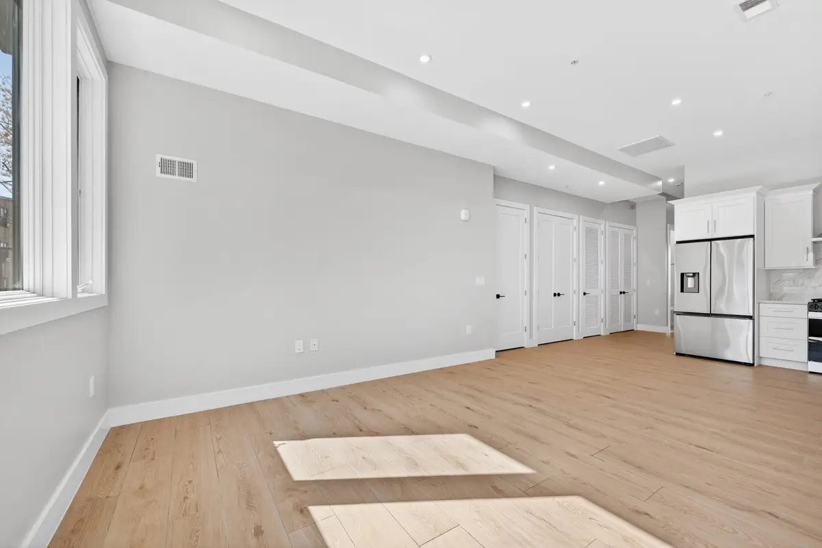126 DE KALB AVE #1A, Jersey City, NJ 07306 - #1