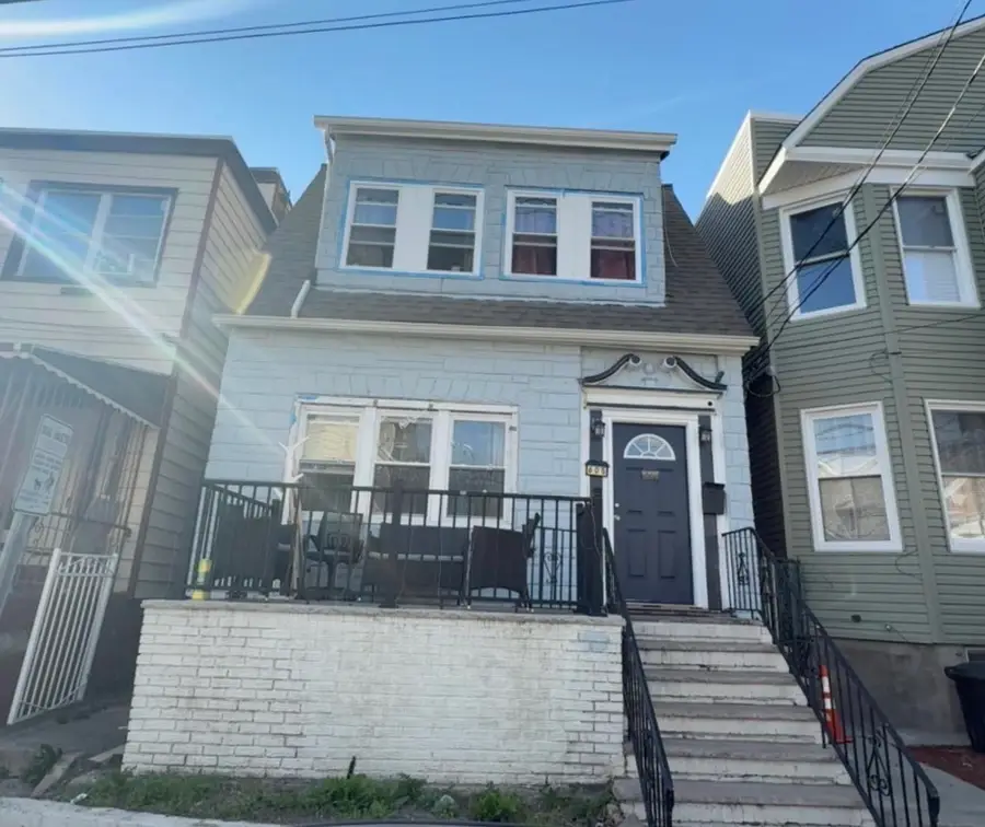 605 GARFIELD AVE, Jersey City, NJ 07305 - #2