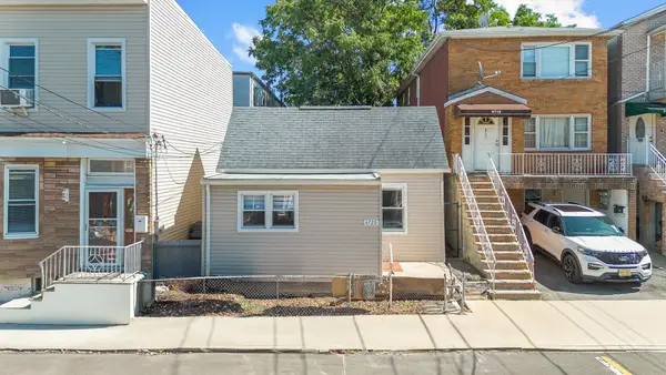 6720 JACKSON ST, Guttenberg, NJ 07093