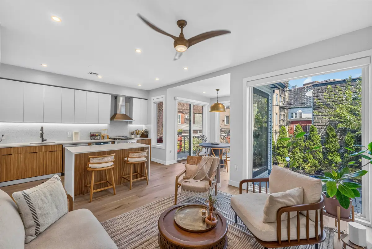 72 46TH ST #A, Weehawken, NJ 07086 - #1