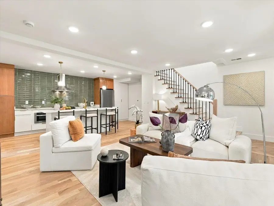 7 PIERCE AVE, Jersey City, NJ 07307 - #2