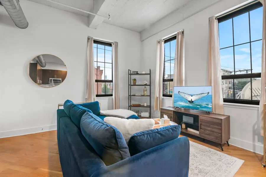325 PALISADE AVE #2A, Jersey City, NJ 07307 - #3