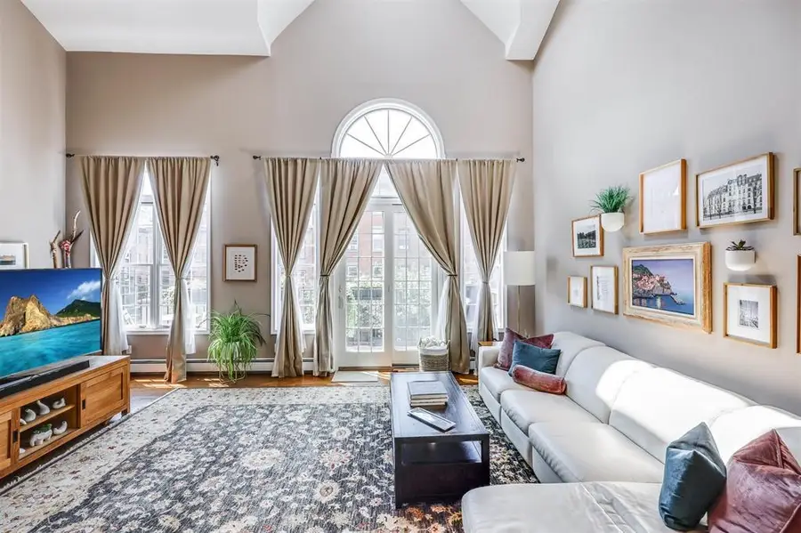 298 3RD ST #4, Jersey City, NJ 07302 - #2