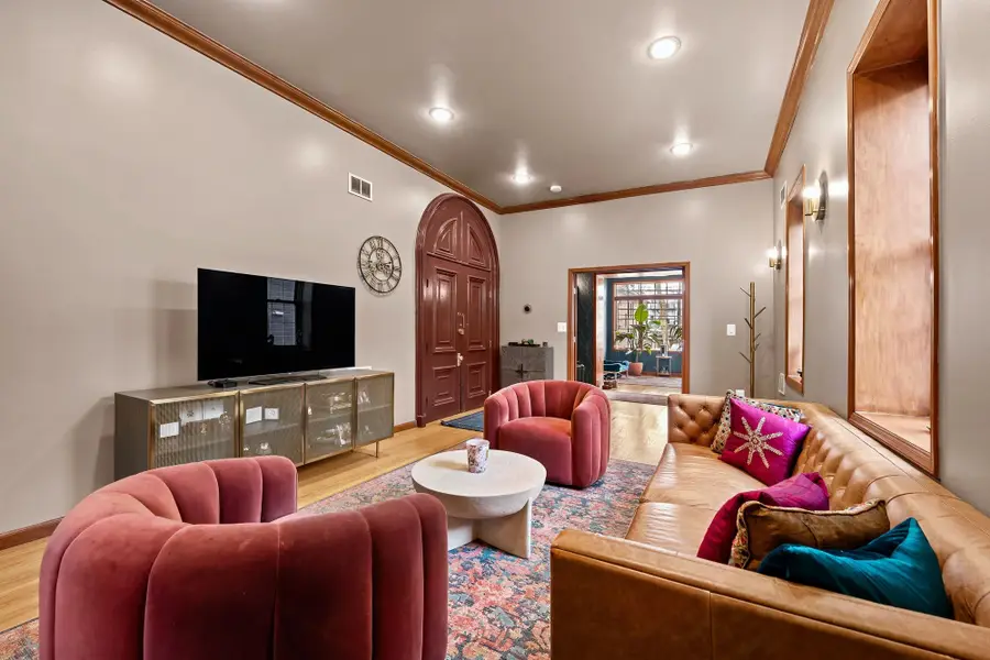 20 RESERVOIR AVE #2, Jersey City, NJ 07307 - #3