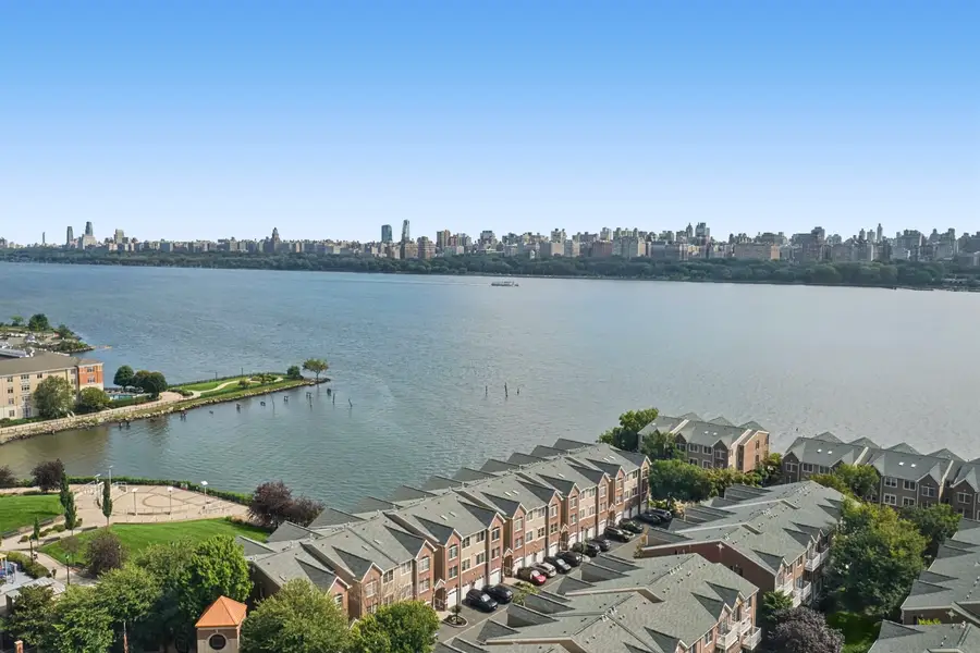 7002 BLVD EAST #18B, Guttenberg, NJ 07093 - #2