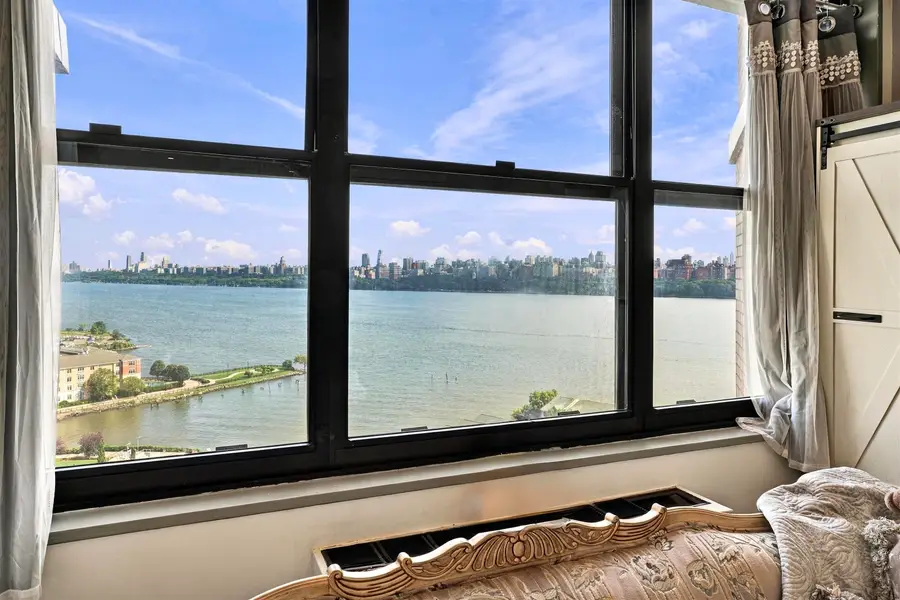 7002 BLVD EAST #18B, Guttenberg, NJ 07093 - #3