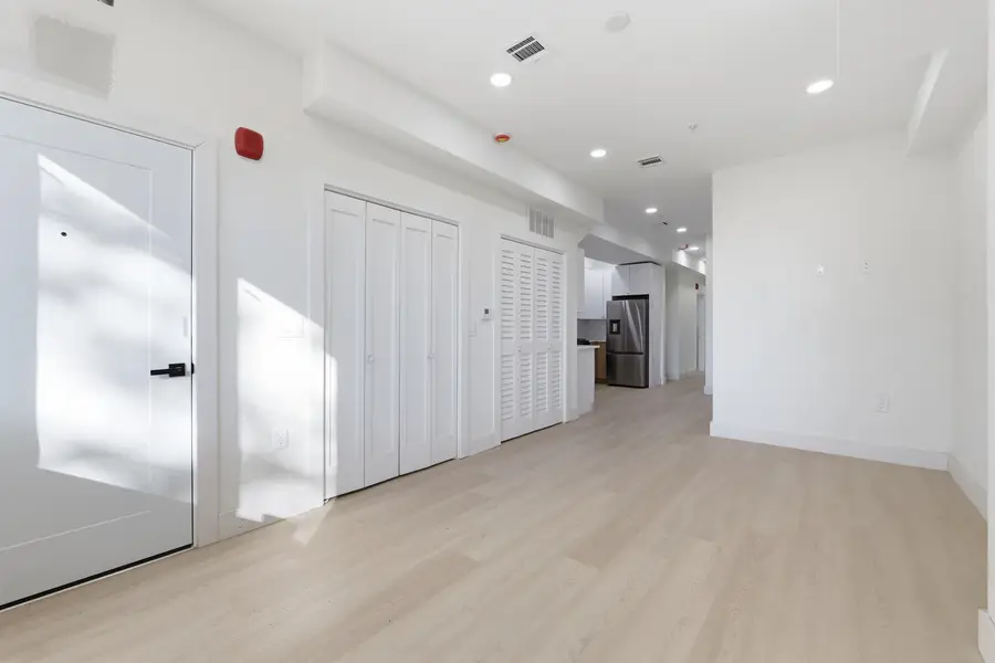 1902 JOHN F KENNEDY BLVD #1, Jersey City, NJ 07305 - #3