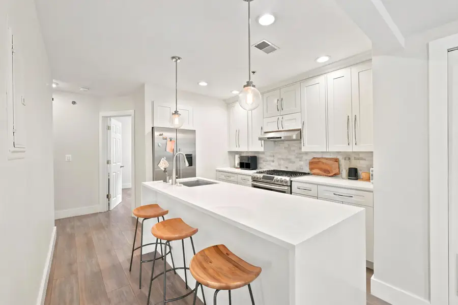 330 4TH ST #2A, Jersey City, NJ 07302 - #2