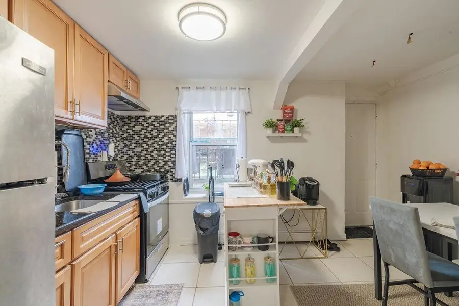 92 HANCOCK AVE, Jersey City, NJ 07307 - #3