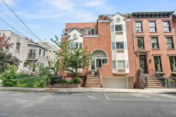210 5TH ST #1, Hoboken, NJ 07030