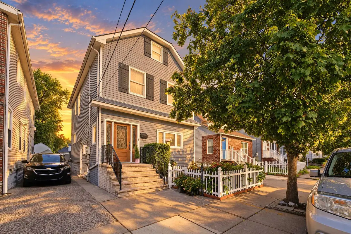 127 WEST 55TH ST, Bayonne, NJ 07002 - #1