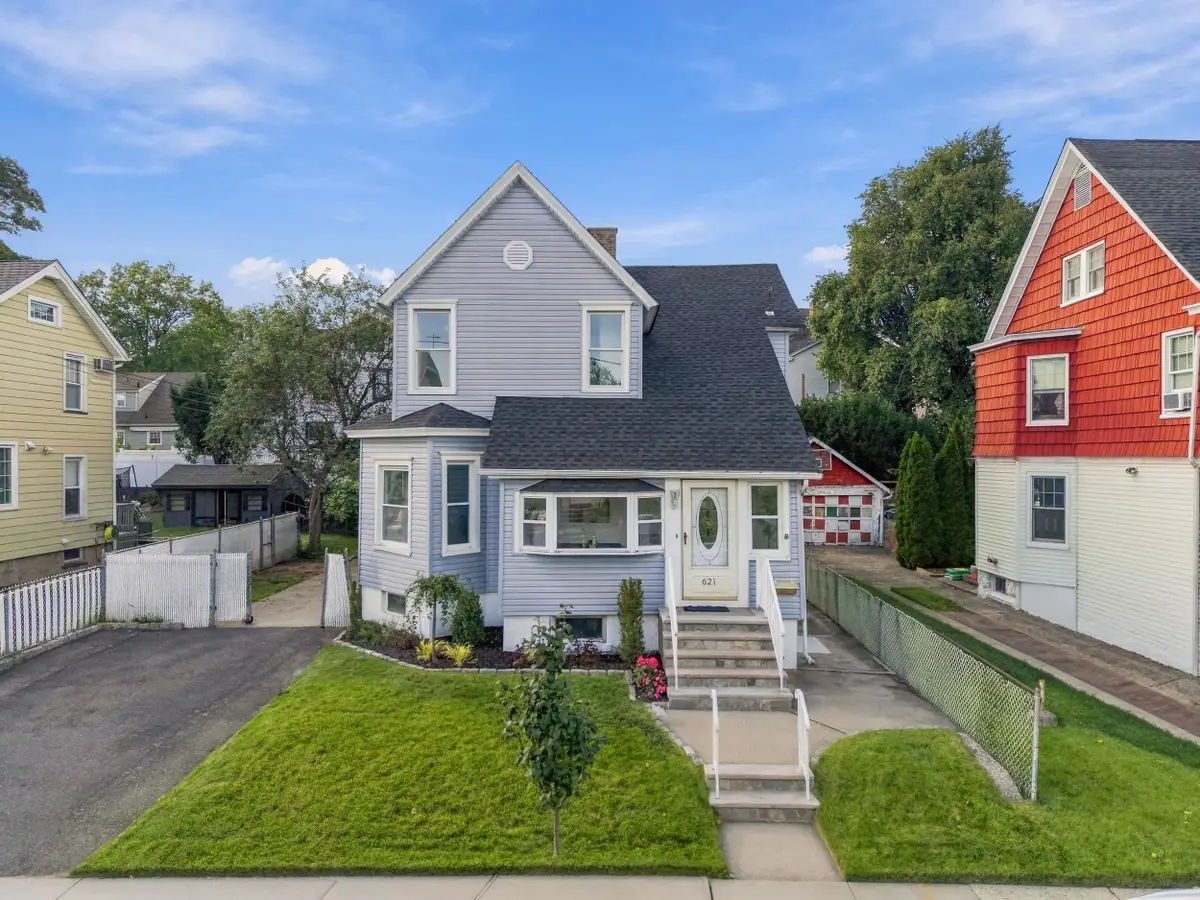 621 CHESTNUT ST, Kearny, NJ 07032 - #1