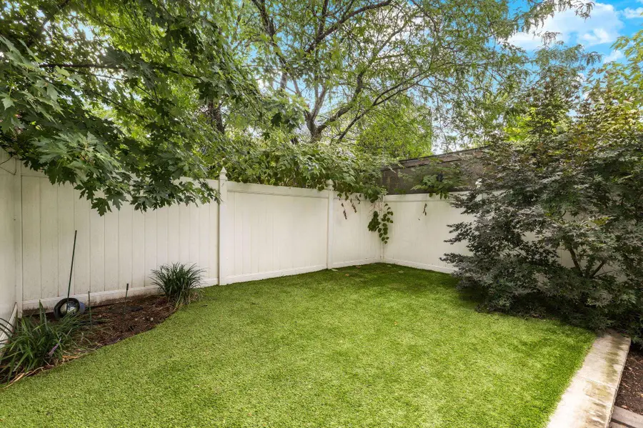 15 GRAHAM ST #1, Jersey City, NJ 07307 - #3