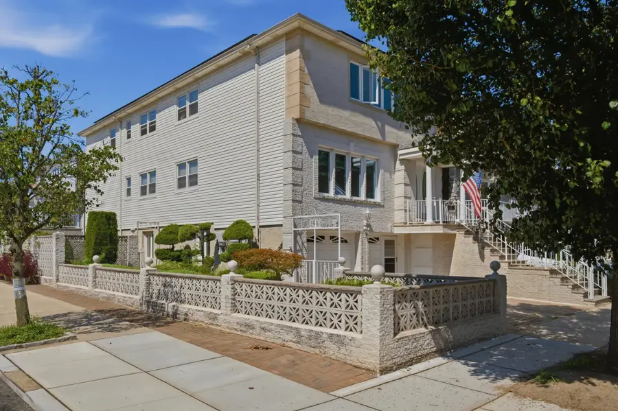 1 GREGG LANE, Bayonne, NJ 07002 - #2