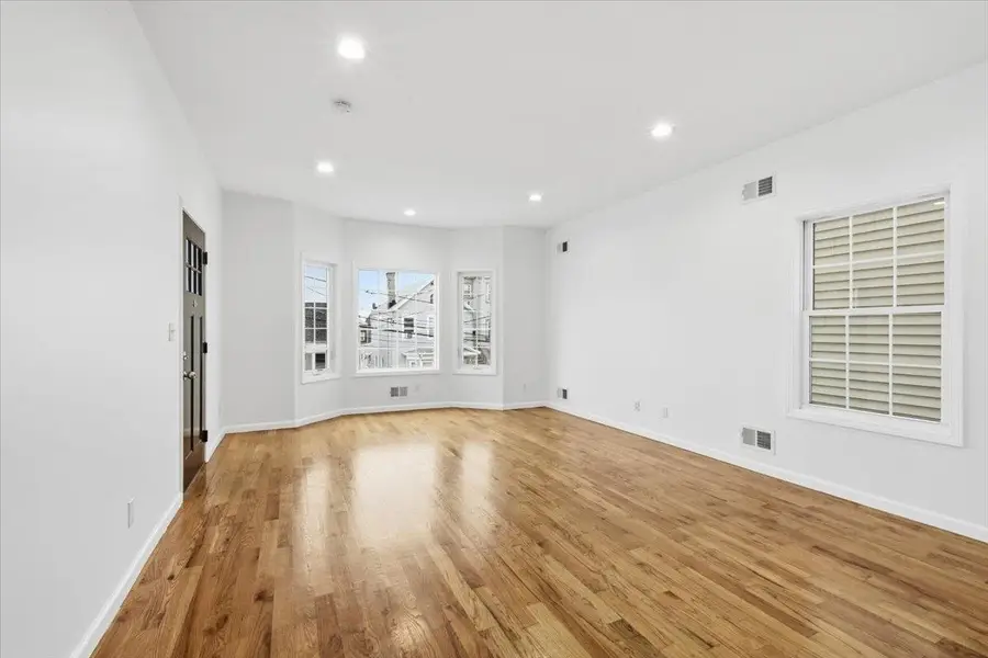 28 DAVIS ST #2, Harrison, NJ 07029 - #2