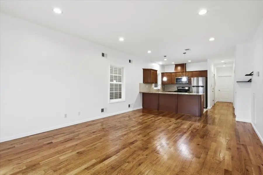 28 DAVIS ST #2, Harrison, NJ 07029 - #3