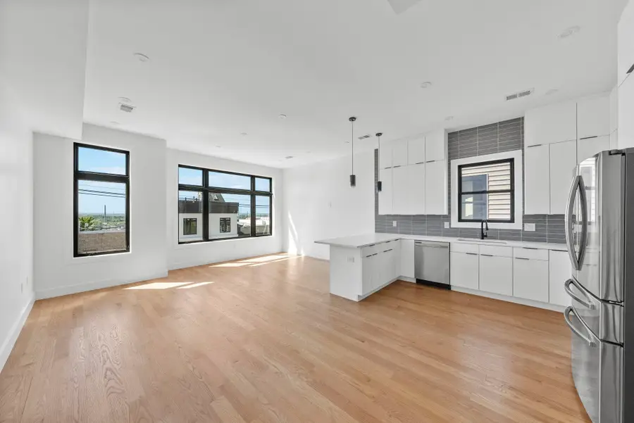 100 TERRACE AVE #2, Jersey City, NJ 07307 - #2