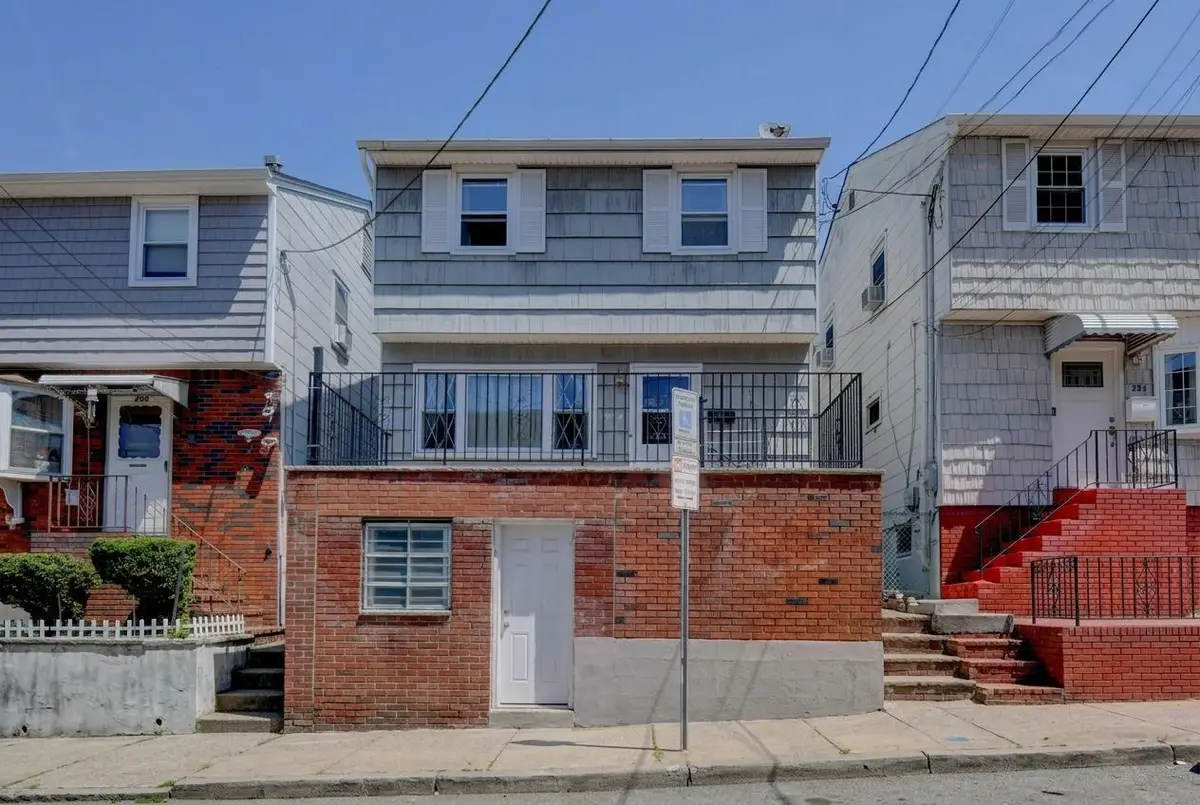 294 LEMBECK AVE, Jersey City, NJ 07305 - #1