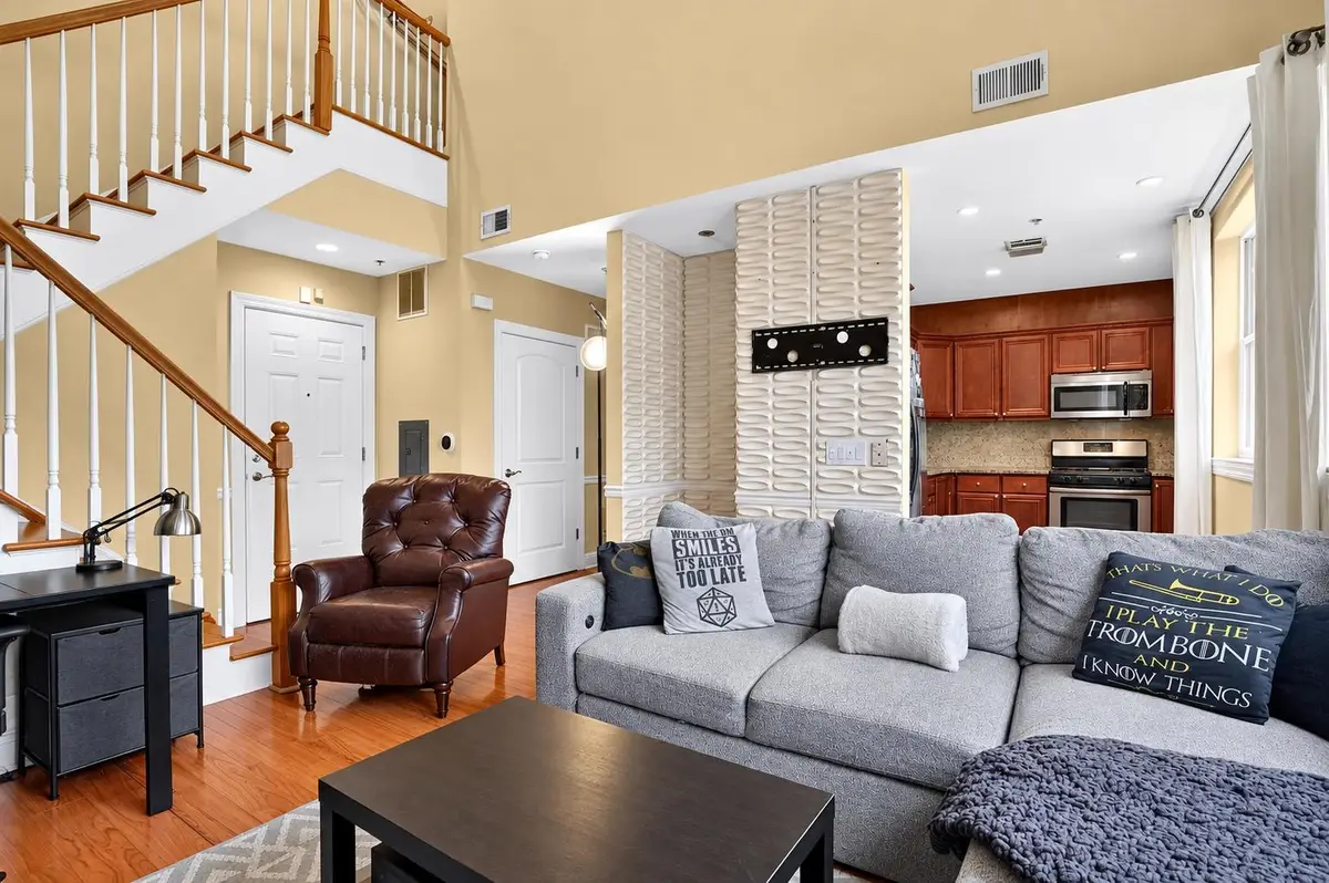 769 MONTGOMERY ST #214, Jersey City, NJ 07306 - #1