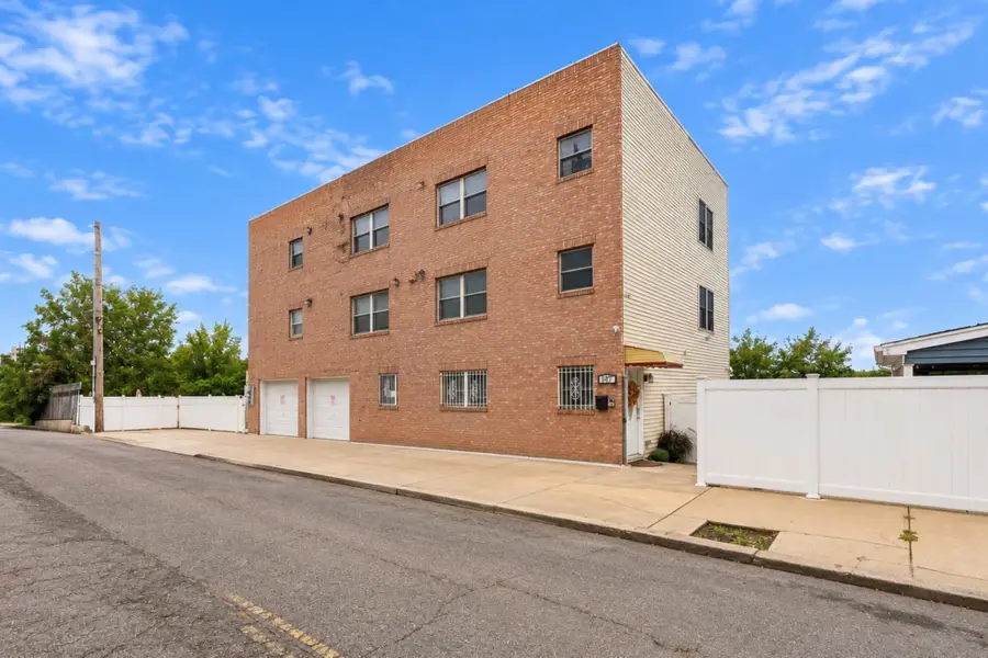 147 LIBERTY AVE, Jersey City, NJ 07306 - #2