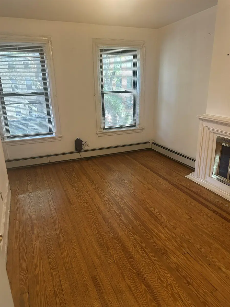 643 JERSEY AVE, Jersey City, NJ 07302 - #2