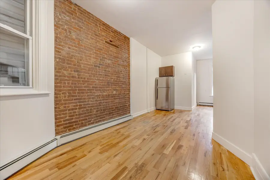 147 NEW YORK AVE #2L, Jersey City, NJ 07307 - #3