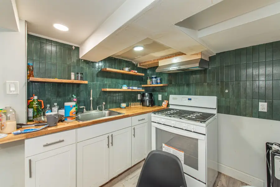 132 TERRACE AVE, Jersey City, NJ 07307 - #2