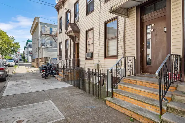 34 CONCORD ST, JC, Journal Square, NJ 07306