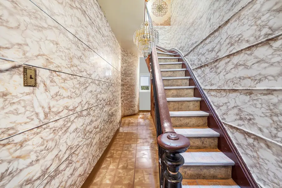 34 CONCORD ST, Jersey City, NJ 07306 - #3