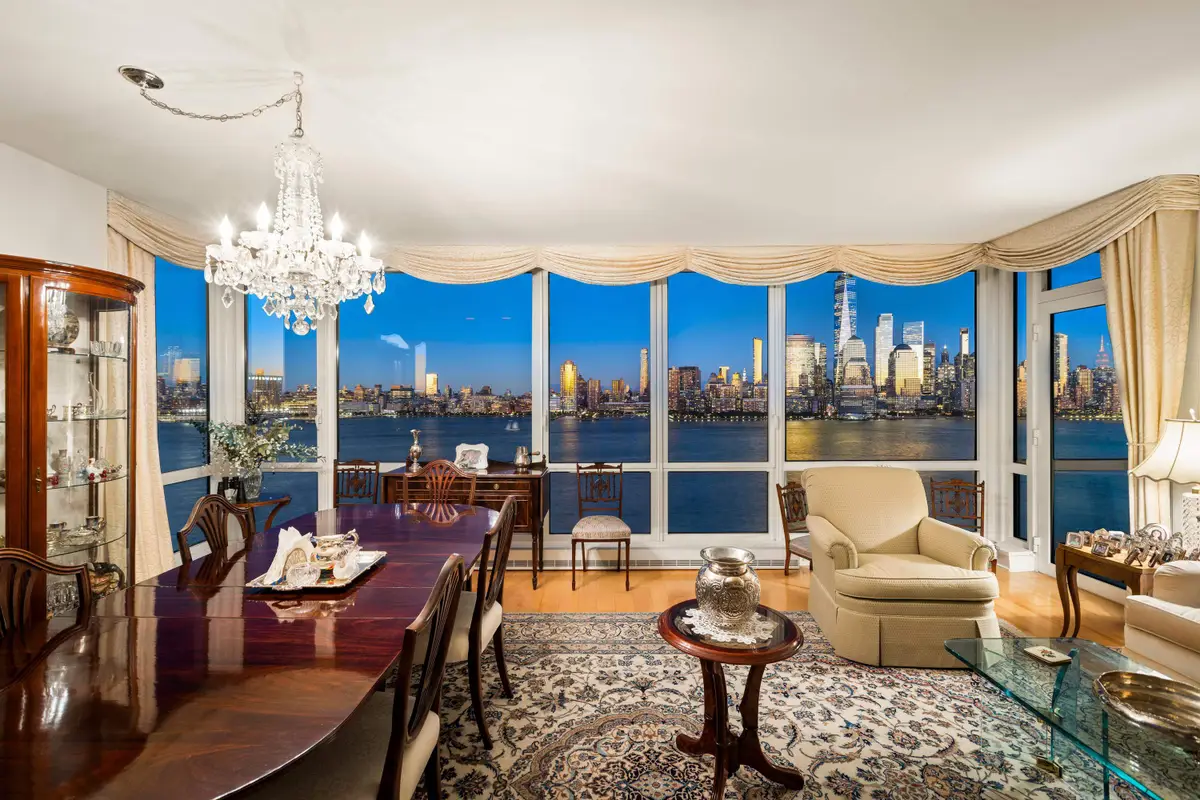 2 2ND ST #1902, Jersey City, NJ 07302 - #1