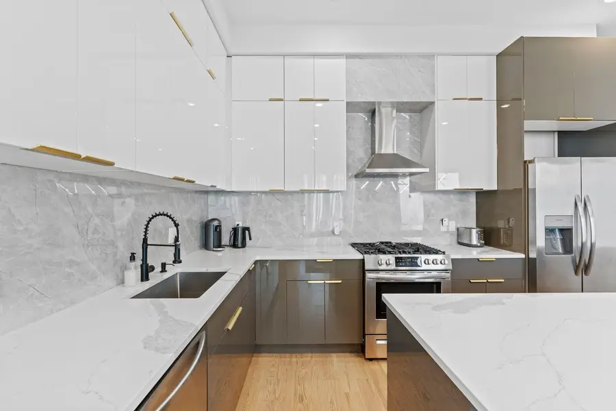 93 PEARSALL AVE #1-2, Jersey City, NJ 07305 - #3