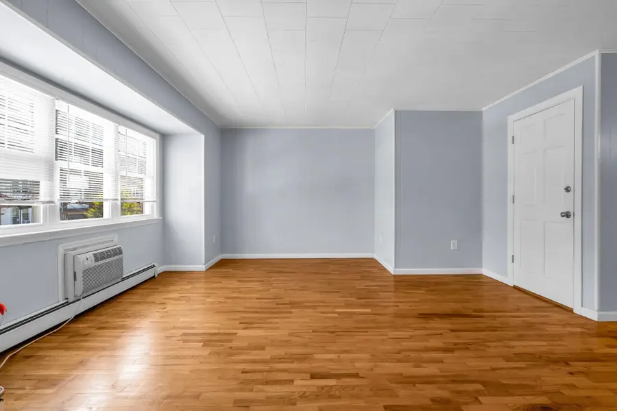 23 SKILLMAN AVE, Jersey City, NJ 07306 - #3