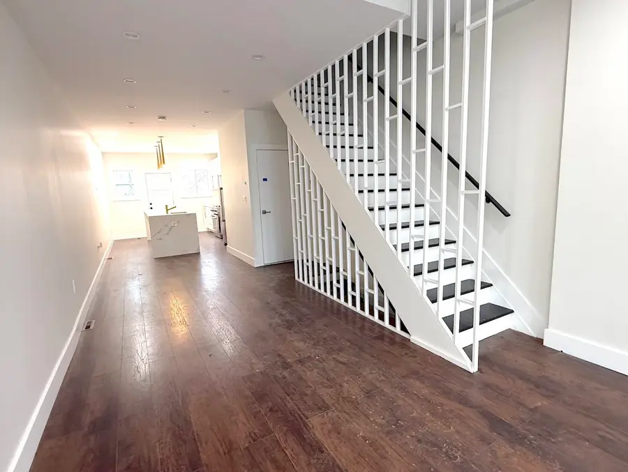 273 FORREST ST, Jersey City, NJ 07304 - #3