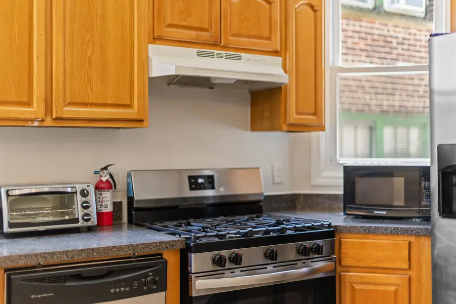 9 SANFORD PL #301, Jersey City, NJ 07307 - #2