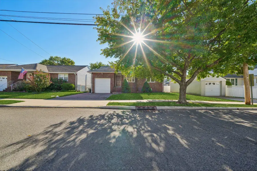 696 1ST ST, Secaucus, NJ 07094 - #2