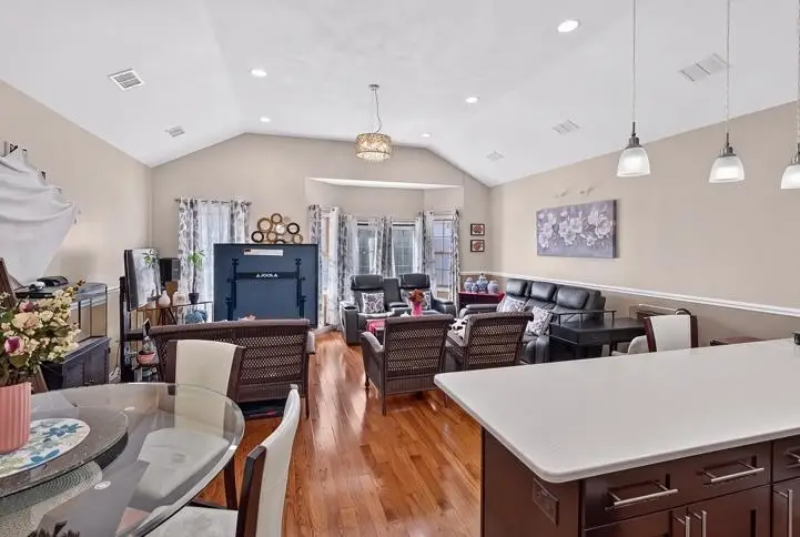 146 LOGAN AVE, Jersey City, NJ 07306 - #3