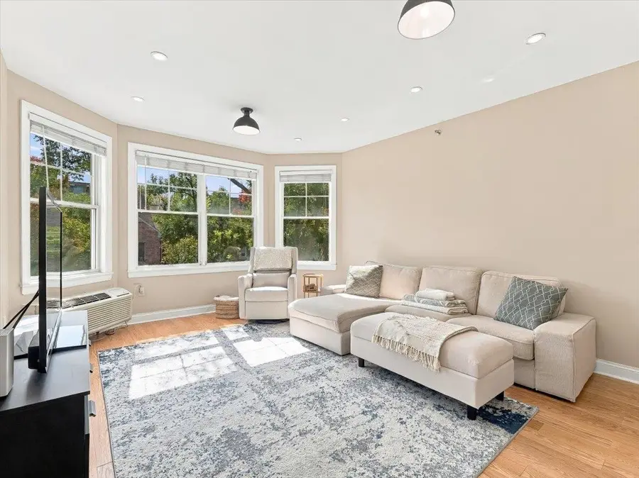 40 CONSTITUTION WAY #201, Jersey City, NJ 07305 - #3