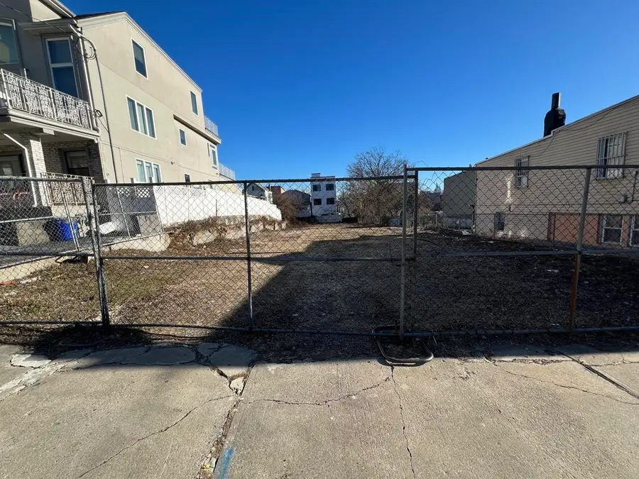 6310 JACKSON ST, West New York, NJ 07093 - #2
