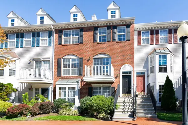 5 BUTTERNUT ST, JC, West Bergen, NJ 07305