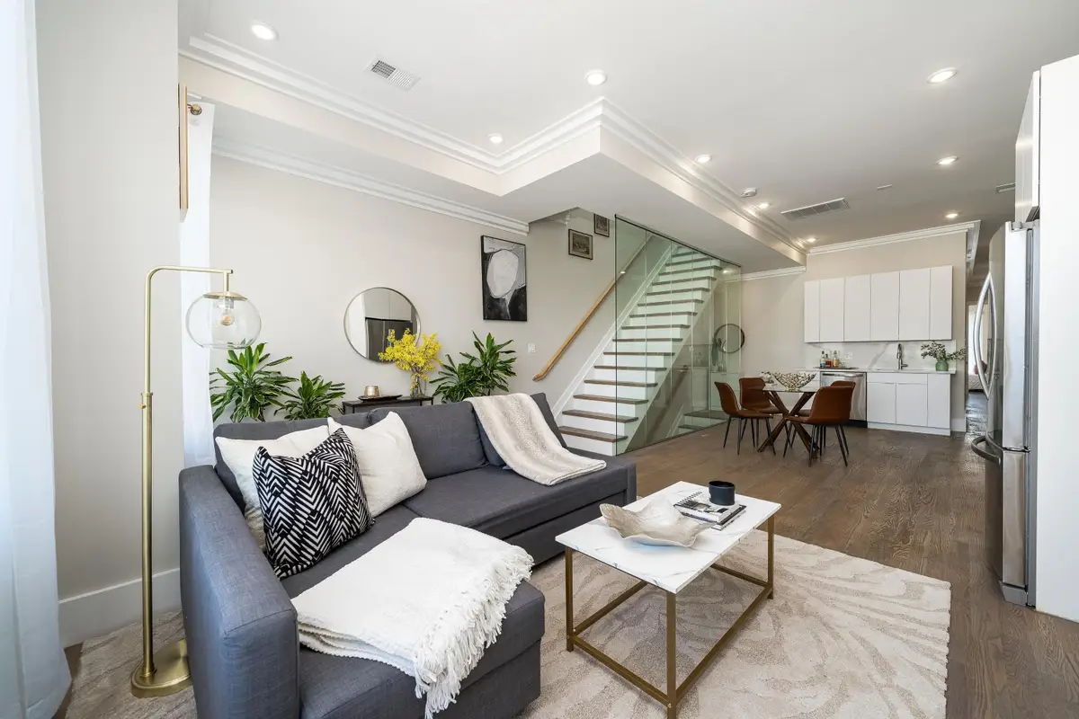 196 DELAWARE AVE #2, Jersey City, NJ 07306 - #1