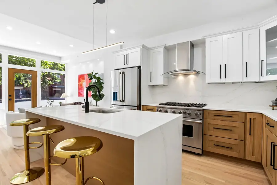 217 WARREN ST #1, Jersey City, NJ 07302 - #2