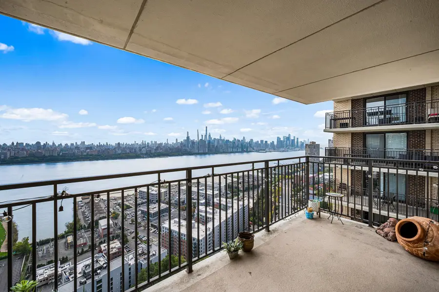7855 BLVD EAST #26G, North Bergen, NJ 07047 - #2