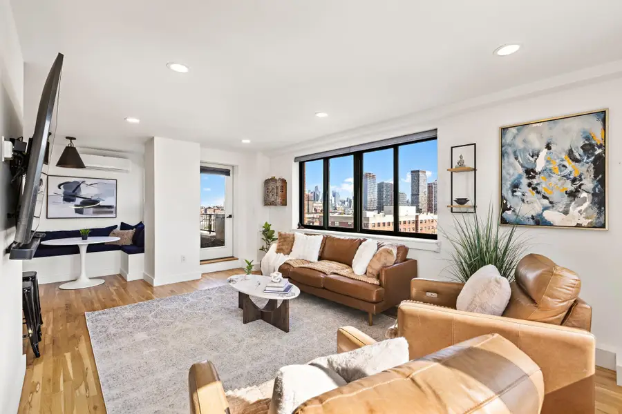 205 10TH ST #624, Jersey City, NJ 07302 - #2