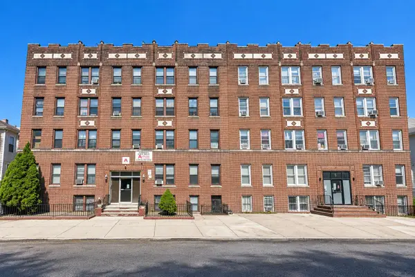117 CORBIN AVE #404, JC, Journal Square, NJ 07306