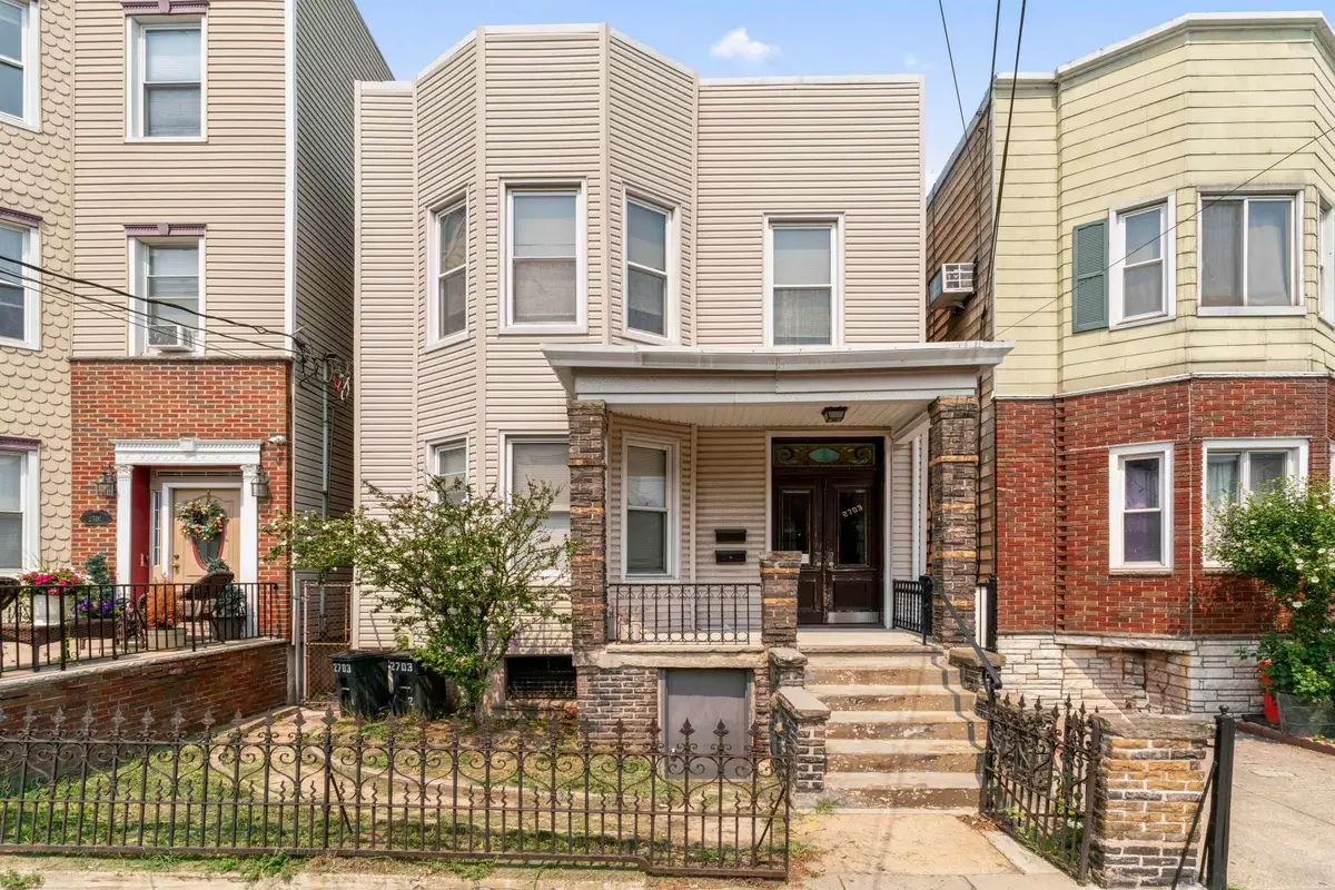 2703 PALISADE AVE, Union City, NJ 07087 - #1