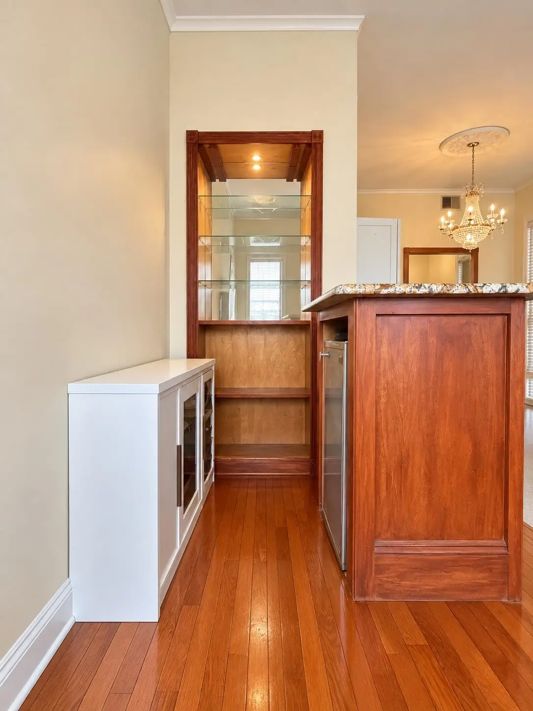 907 SUMMIT AVE, Jersey City, NJ 07307 - #1