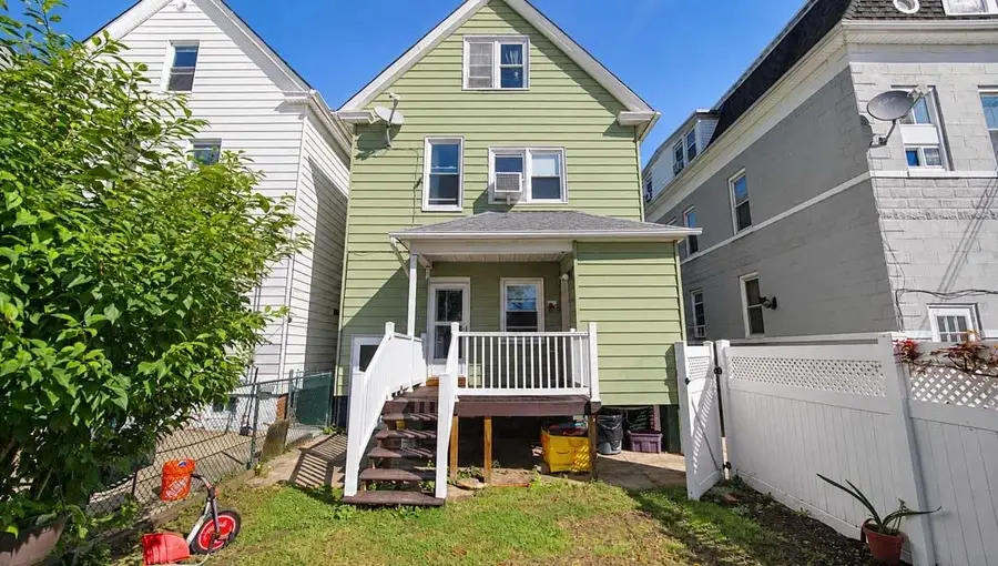 34 WEST 26TH ST, Bayonne, NJ 07002 - #2